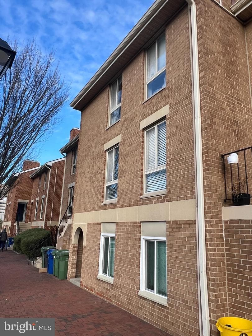 421 S Sharp Street S #r 11 photo 26