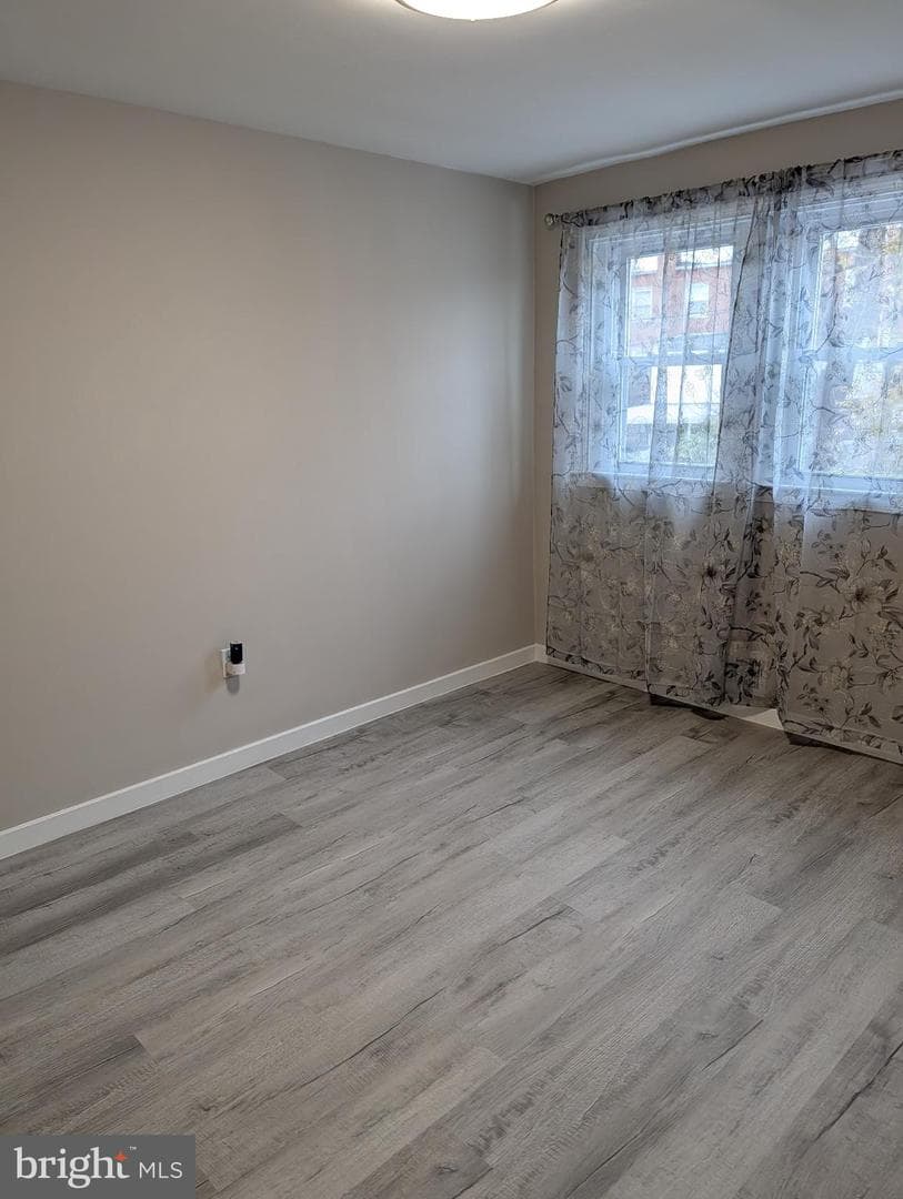 4115 Eastmont Avenue photo 12