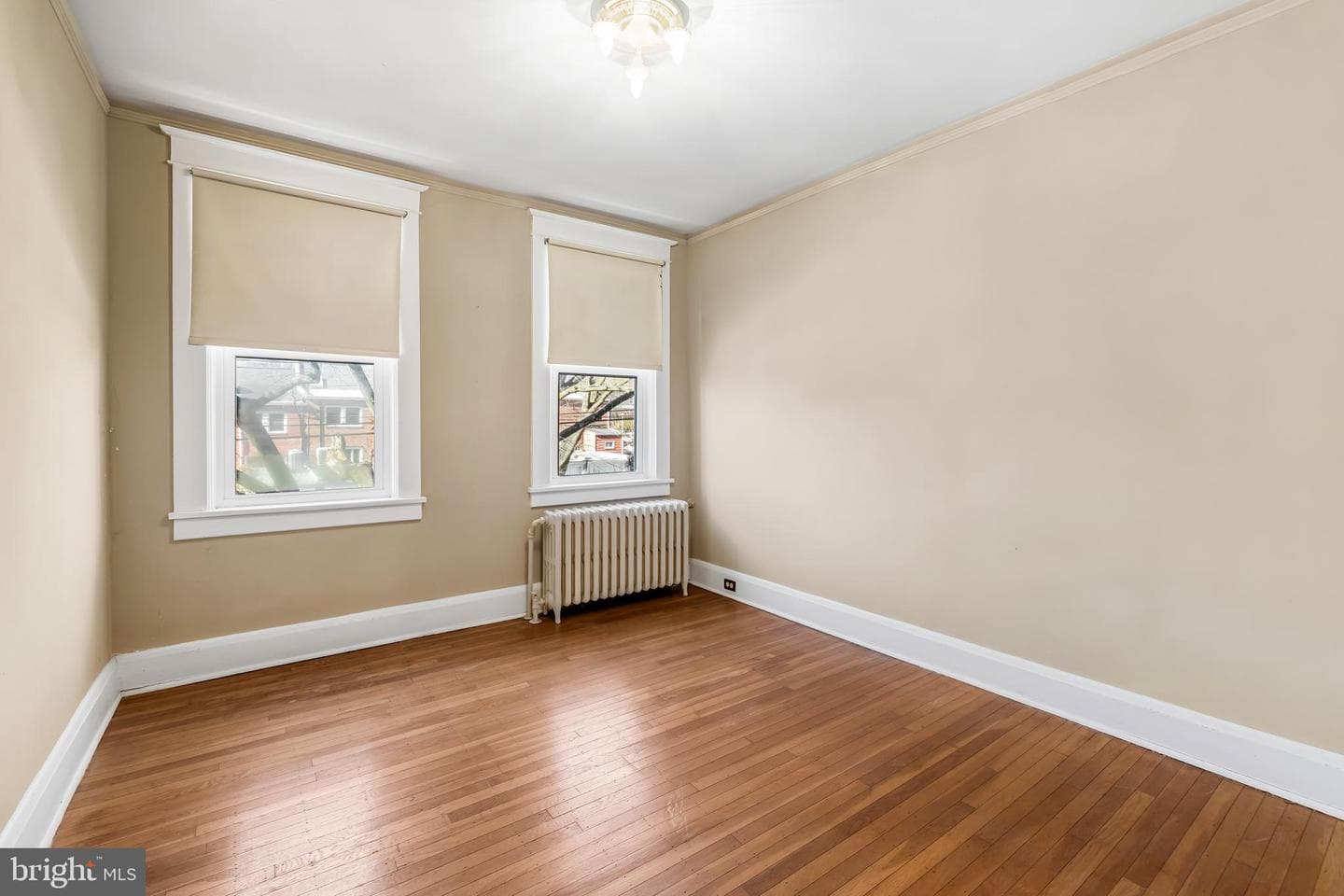 3722 Tudor Arms Avenue photo 24