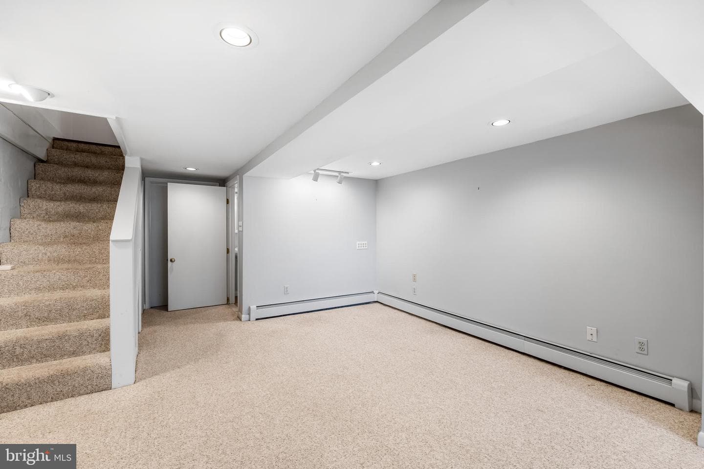 3722 Tudor Arms Avenue photo 28
