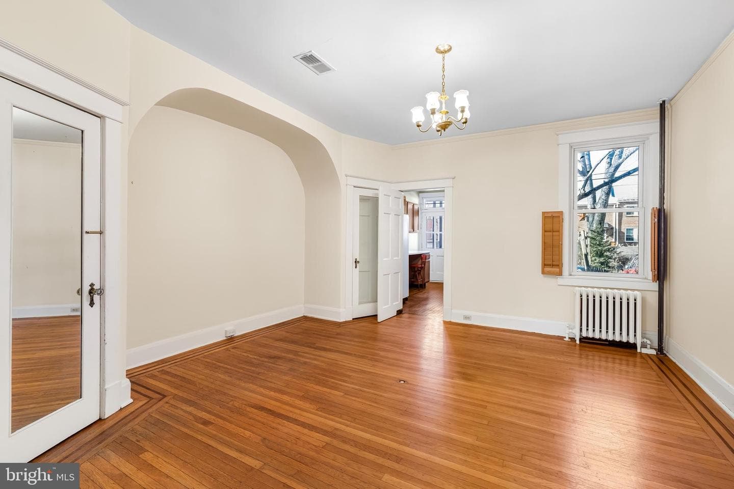 3722 Tudor Arms Avenue photo 8