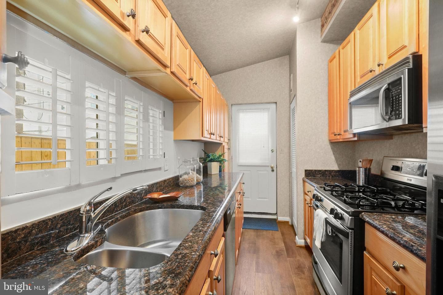 2828 Odonnell Street photo 15