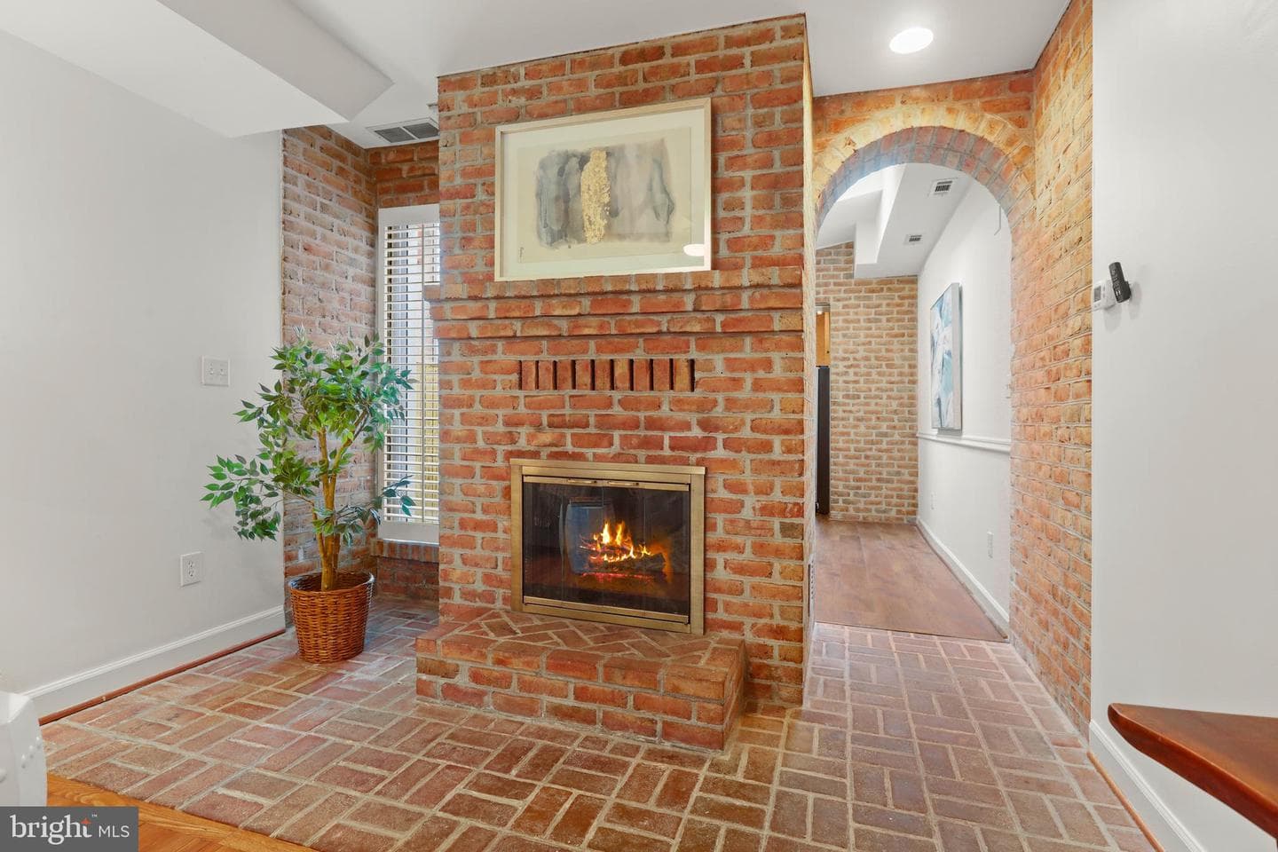 2828 Odonnell Street photo 9