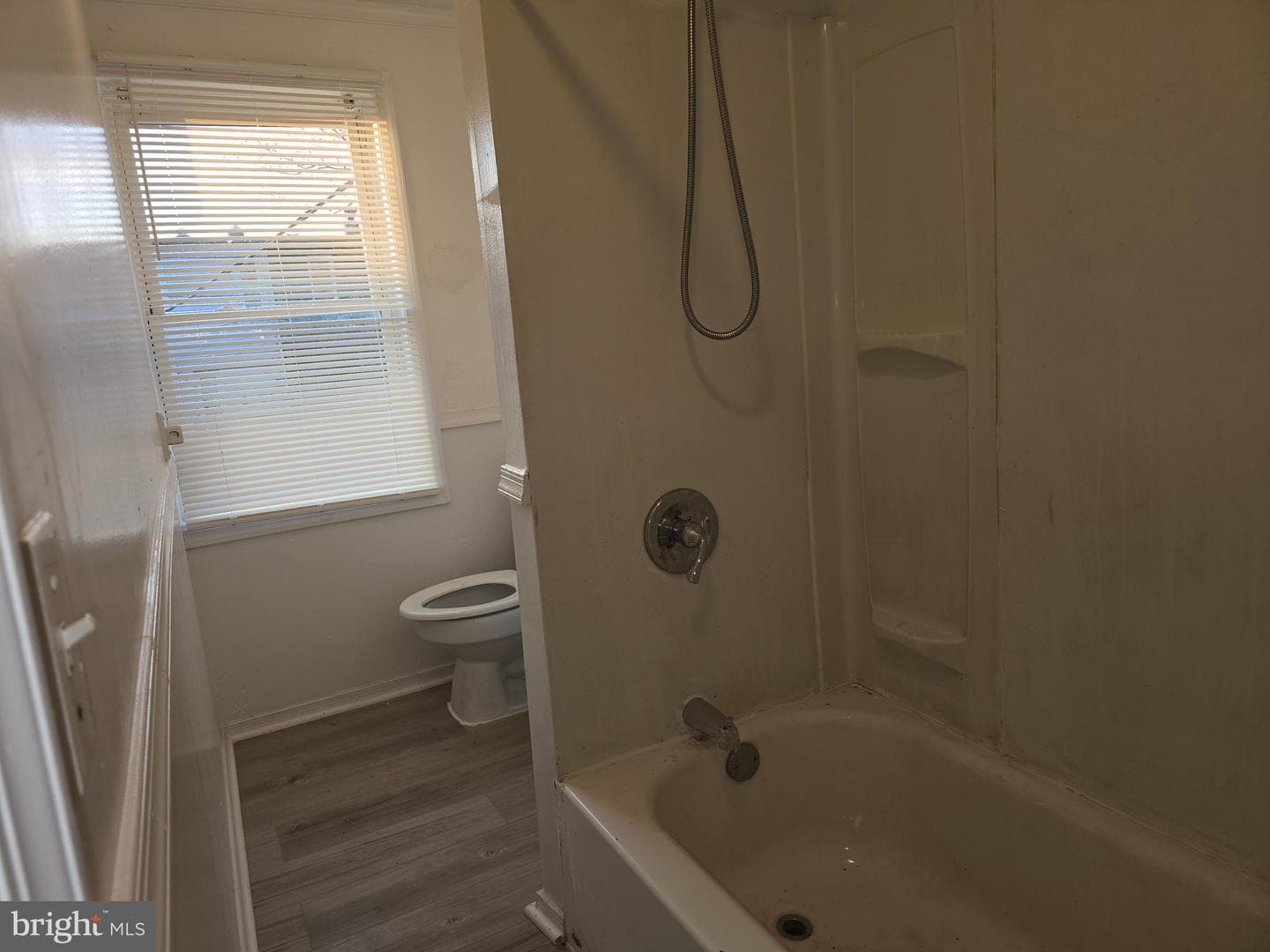 340 S Woodyear Street photo 15