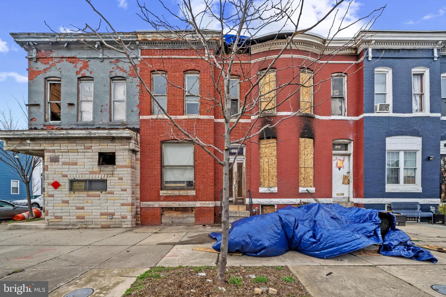 2422 E Federal Street