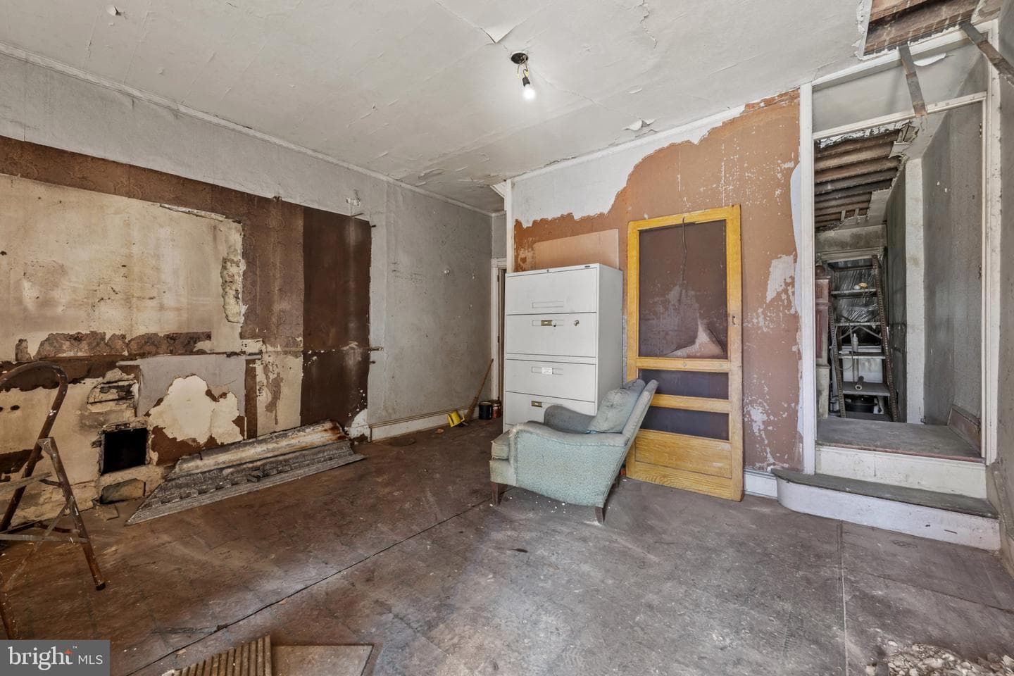 2422 E Federal Street photo 3
