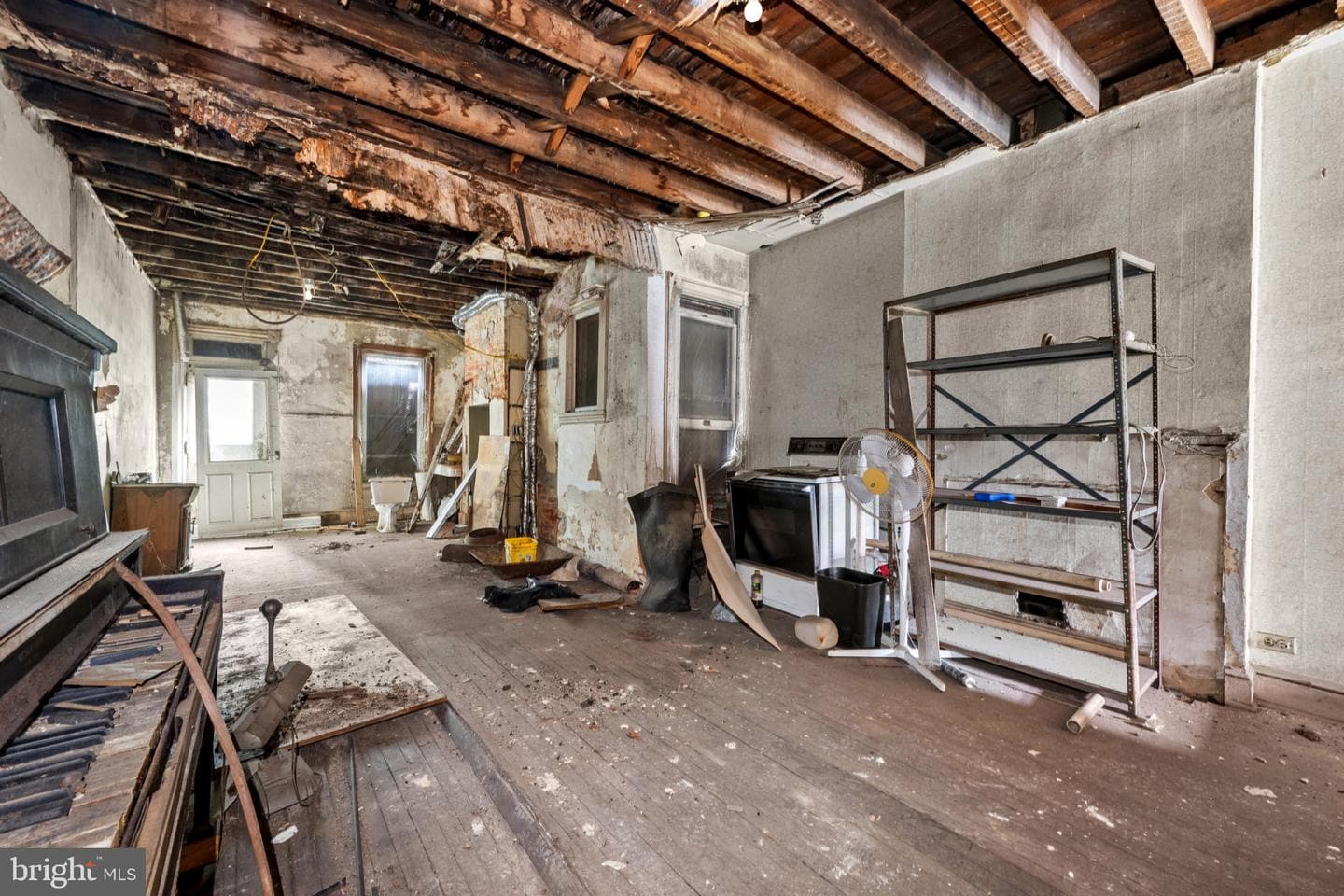 2422 E Federal Street photo 7