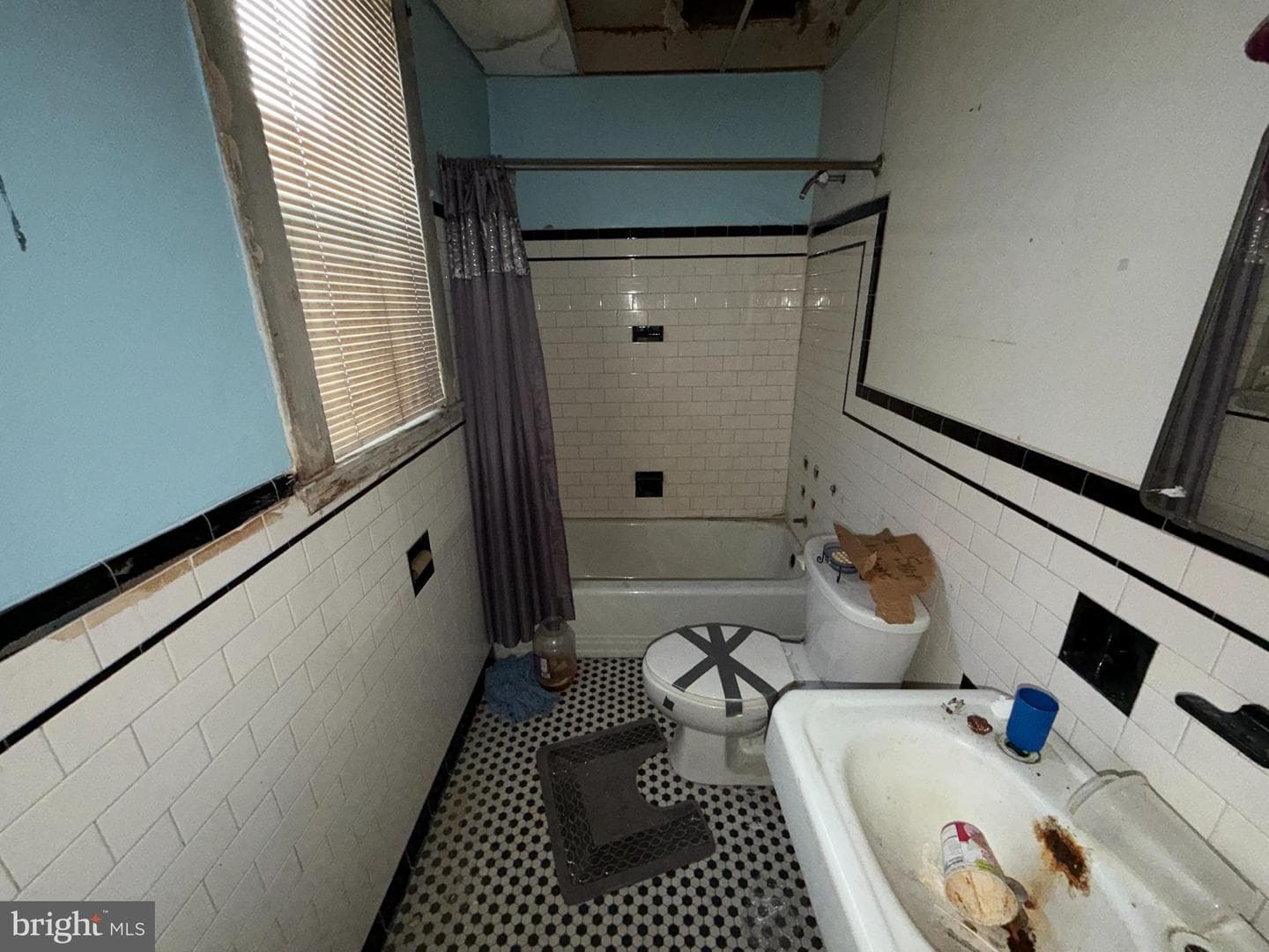 2400 Reisterstown Road photo 19