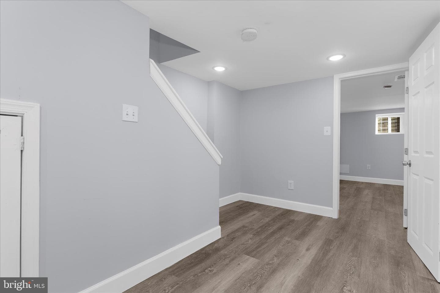 1402 N Montford Avenue photo 29