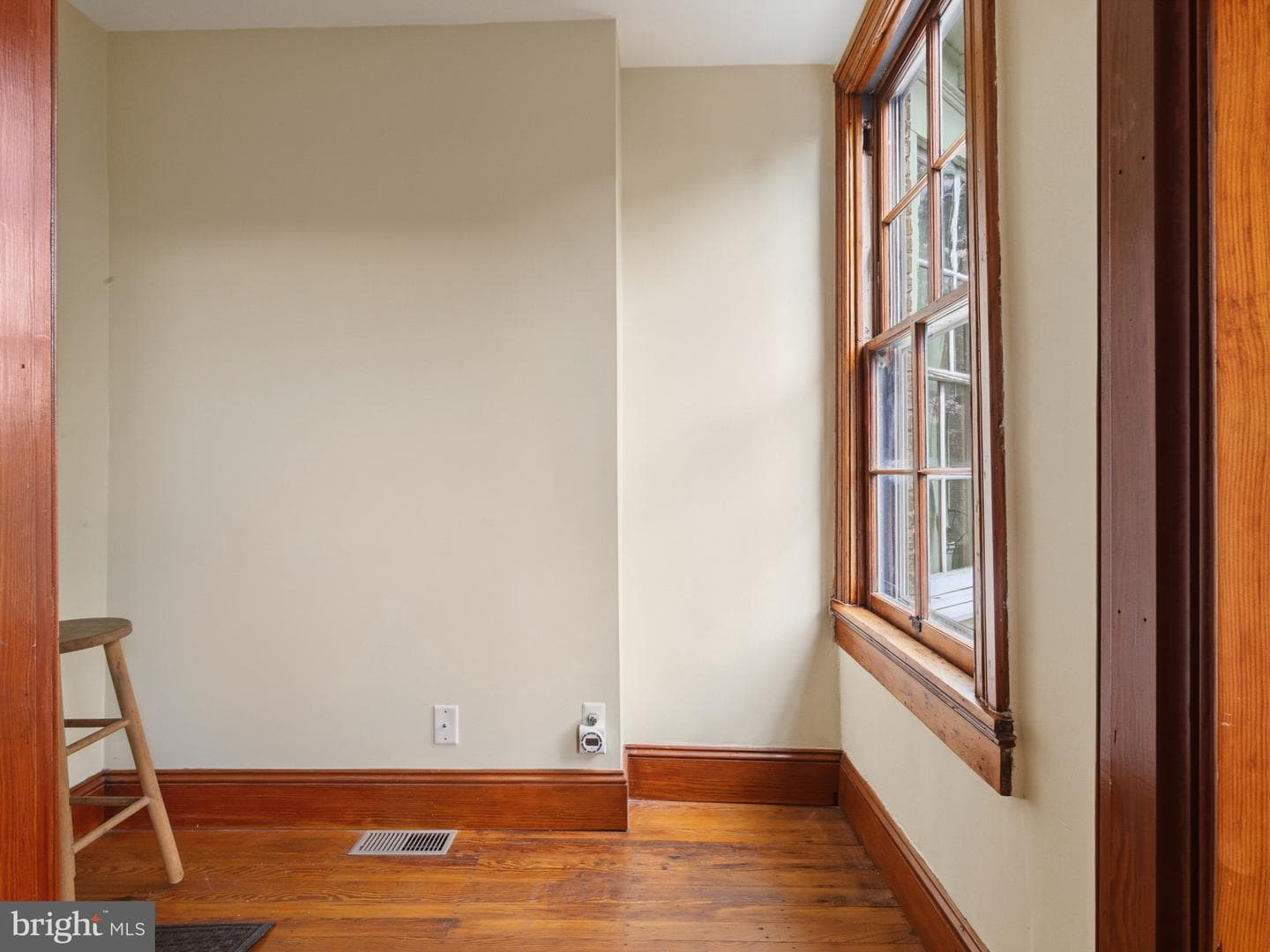 1507 W Lombard Street photo 24