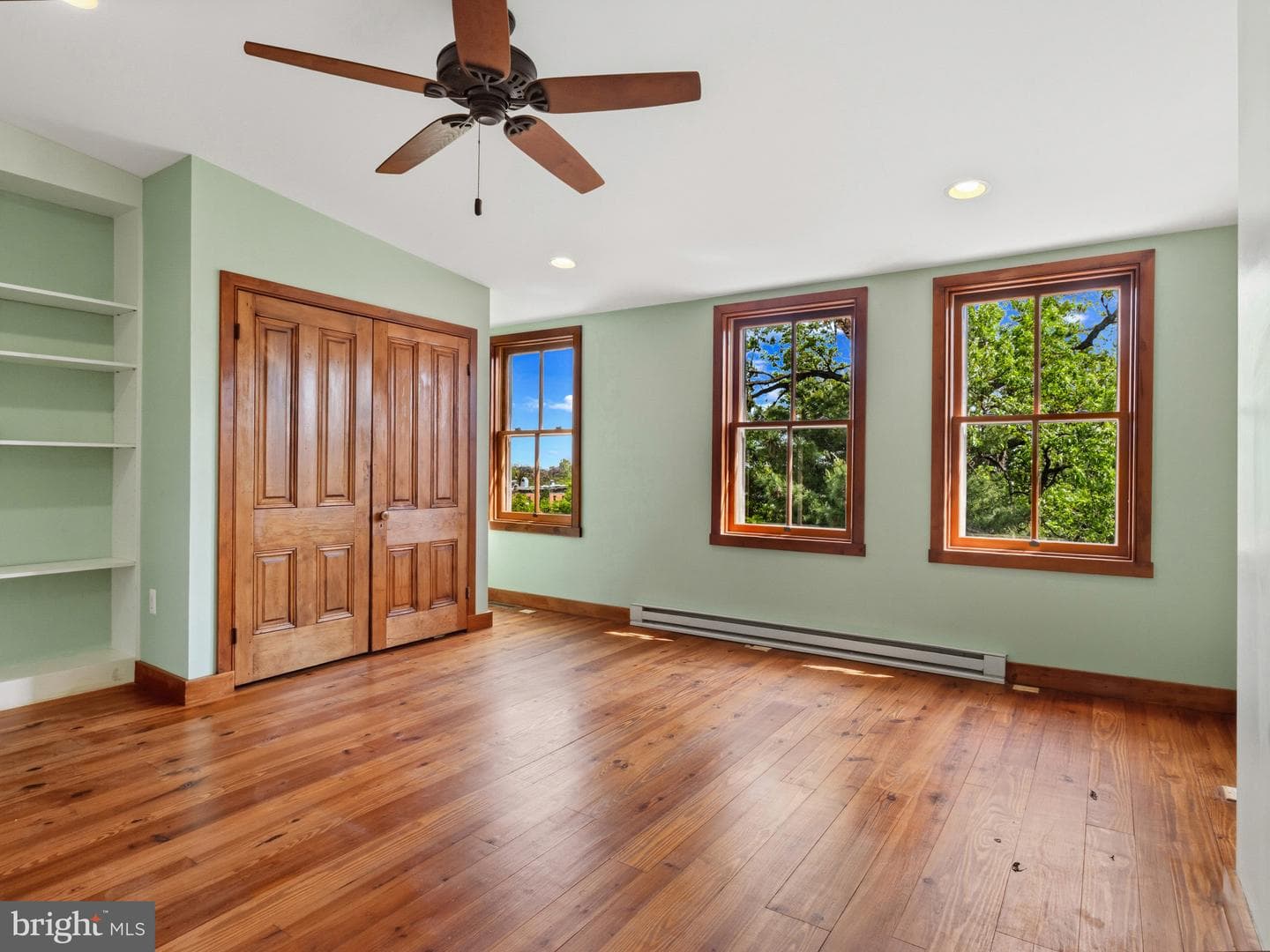 1507 W Lombard Street photo 27