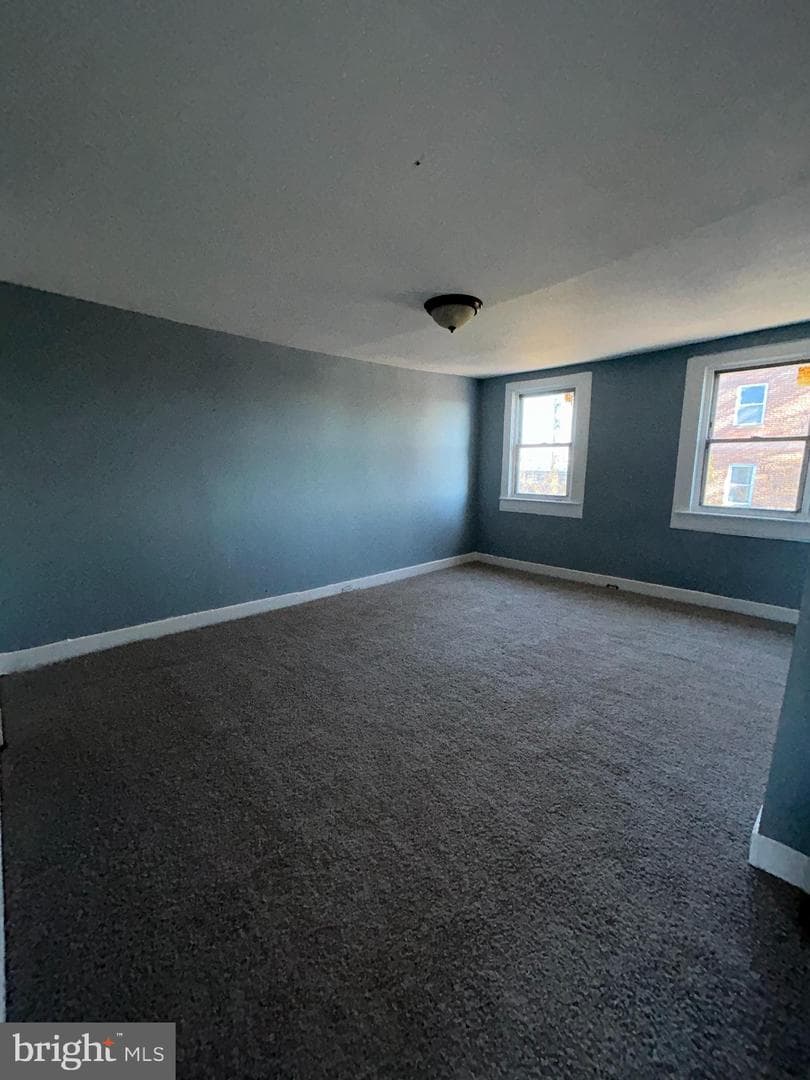 337 S Mount Street photo 14