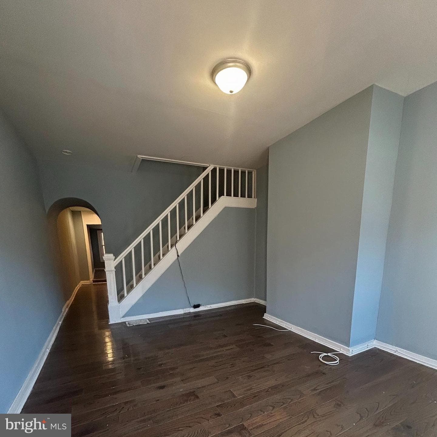 337 S Mount Street photo 5