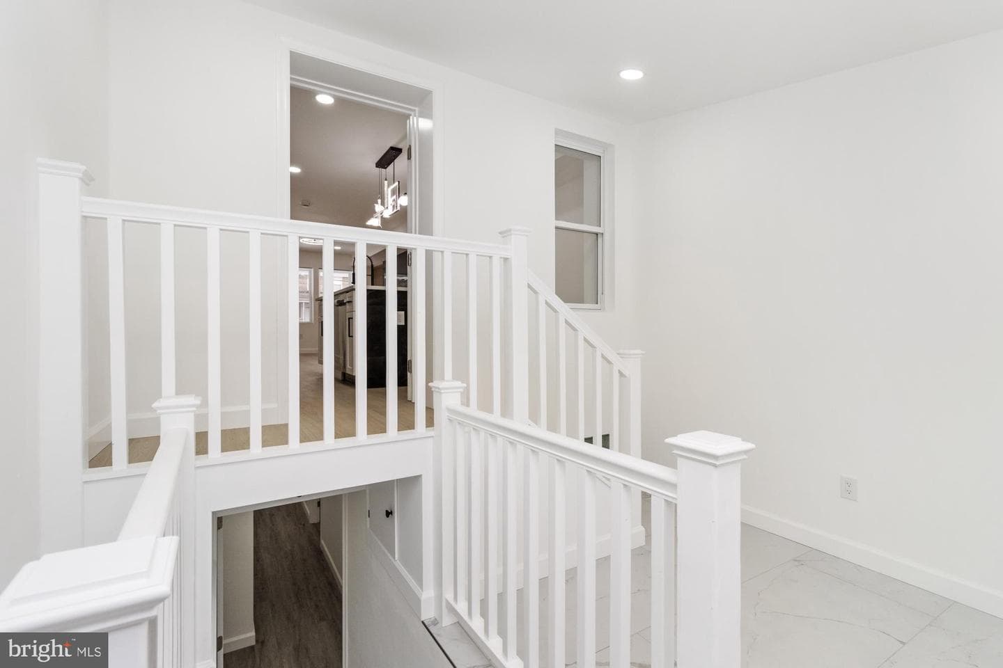 2649 W Lafayette Avenue photo 34