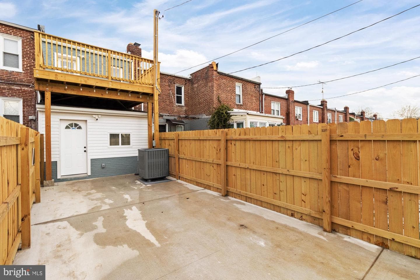 2649 W Lafayette Avenue photo 39