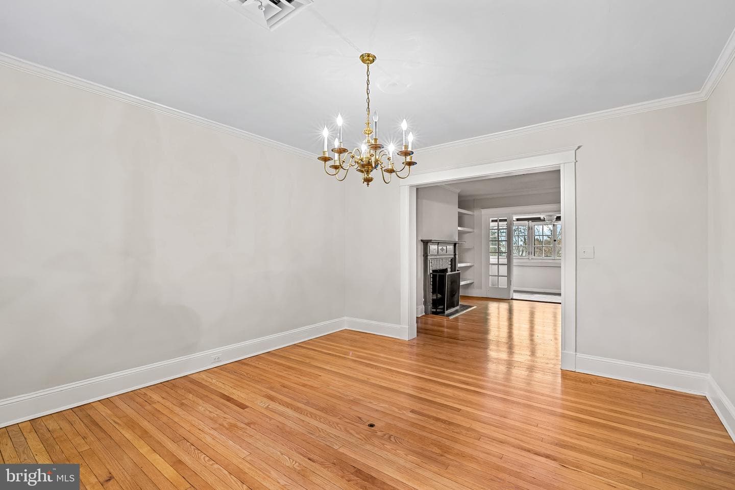 4300 Roland Avenue #302 photo 15