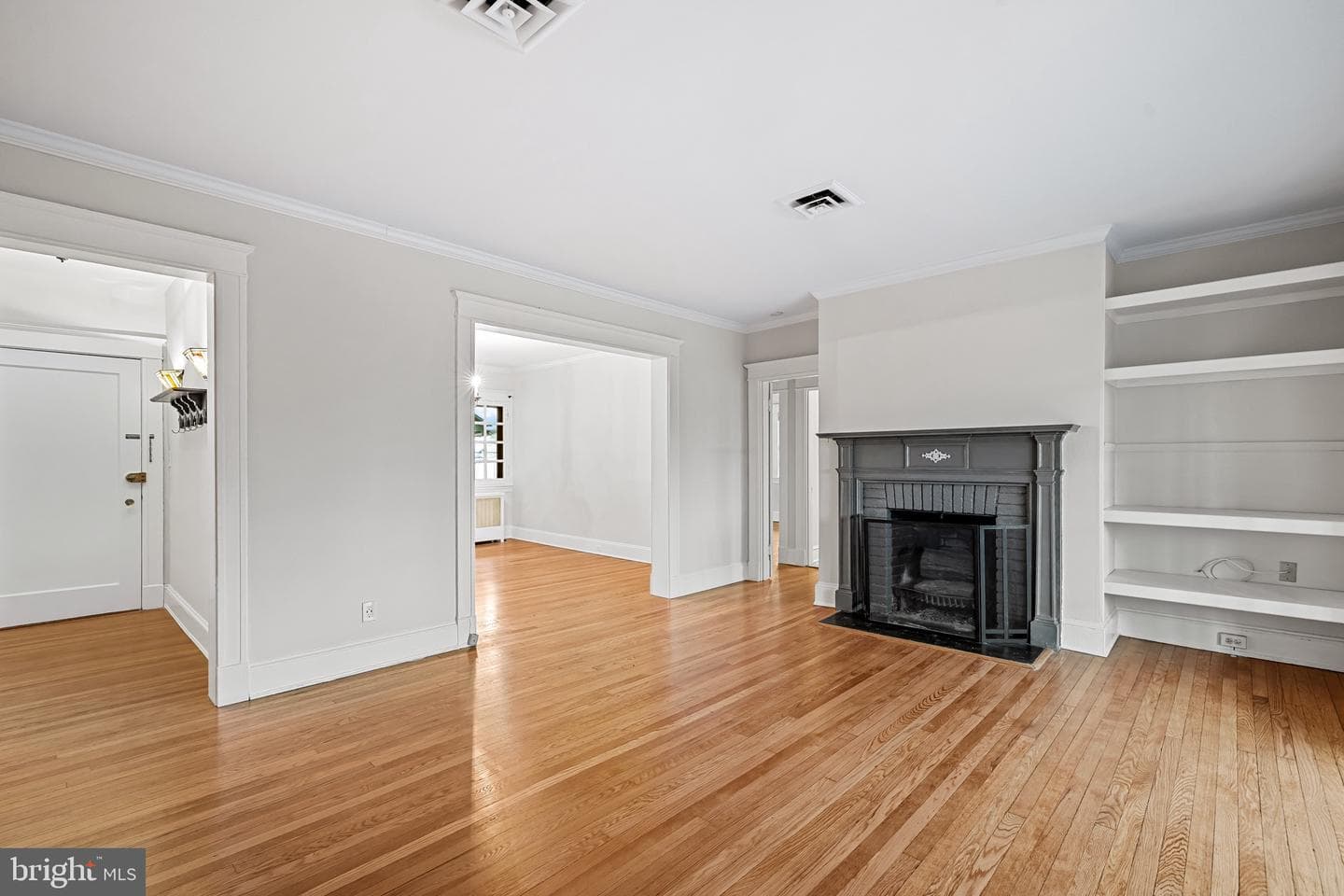 4300 Roland Avenue #302 photo 2