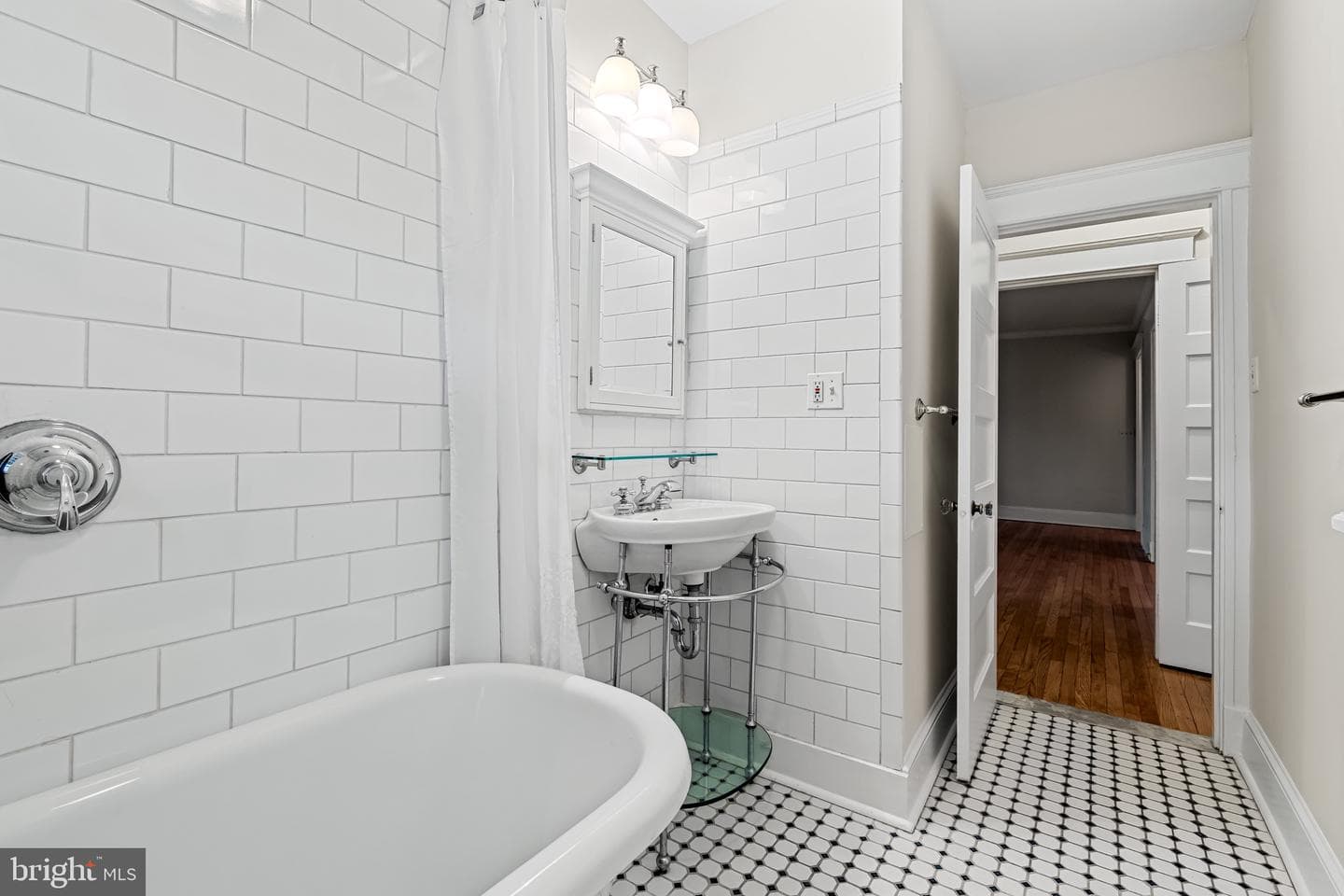 4300 Roland Avenue #302 photo 24