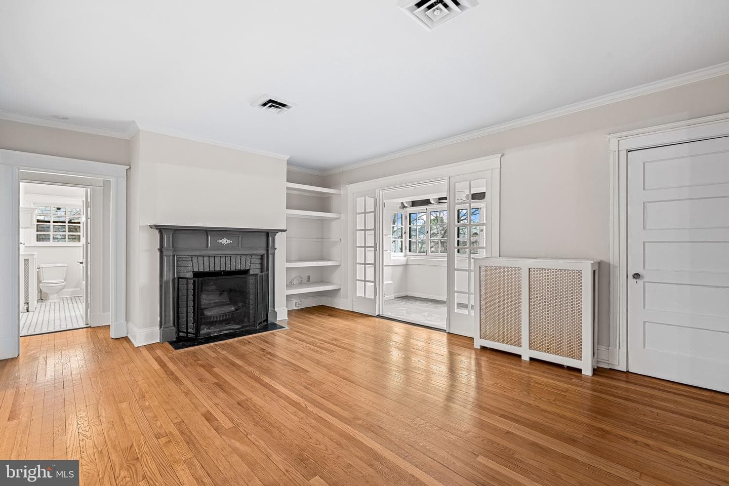 4300 Roland Avenue #302 photo 4