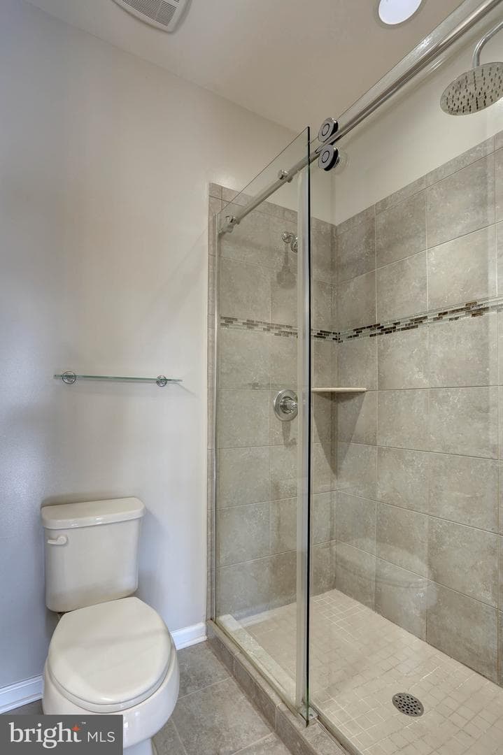 4641 Hudson Street photo 17