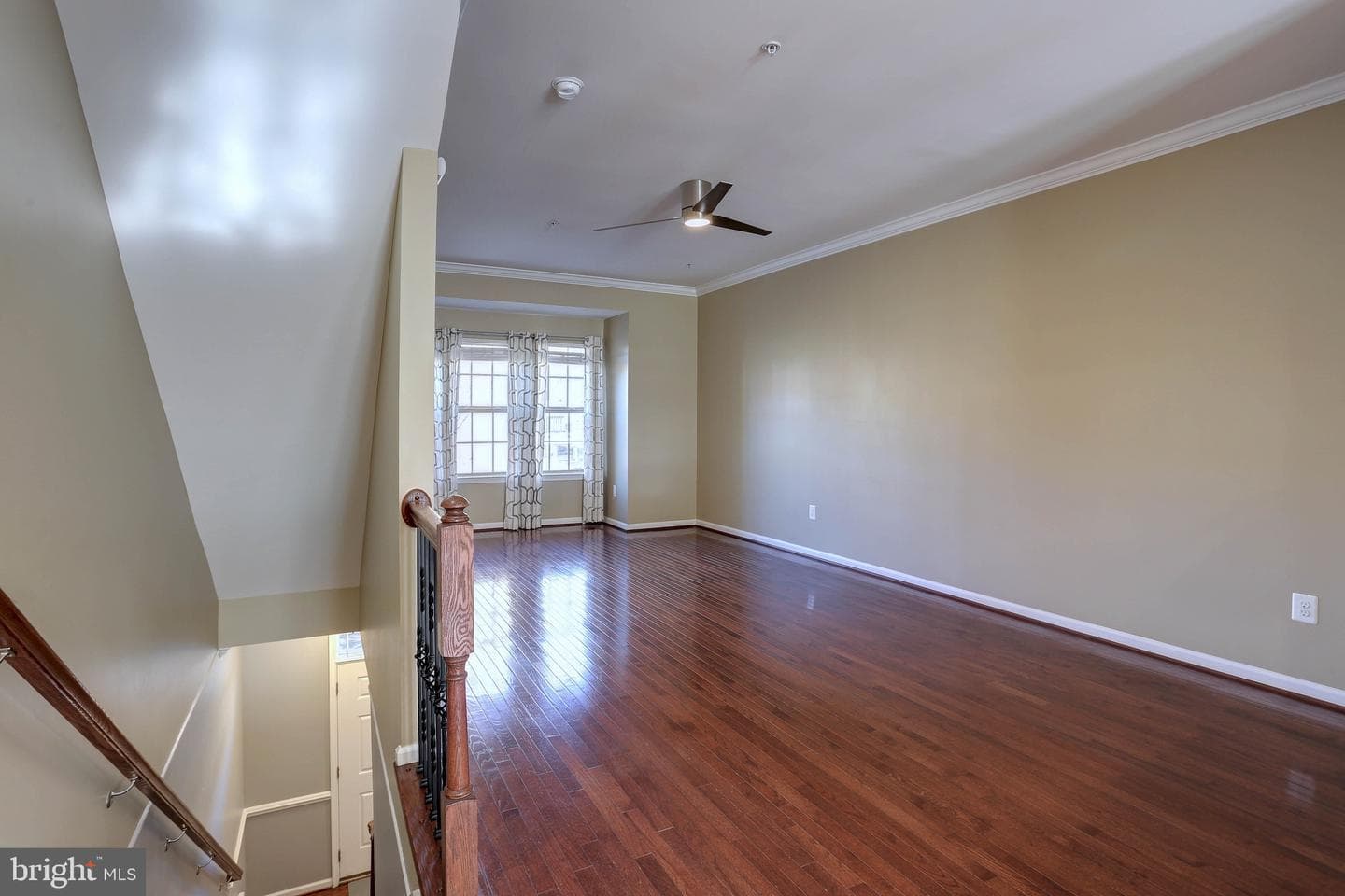 4641 Hudson Street photo 8