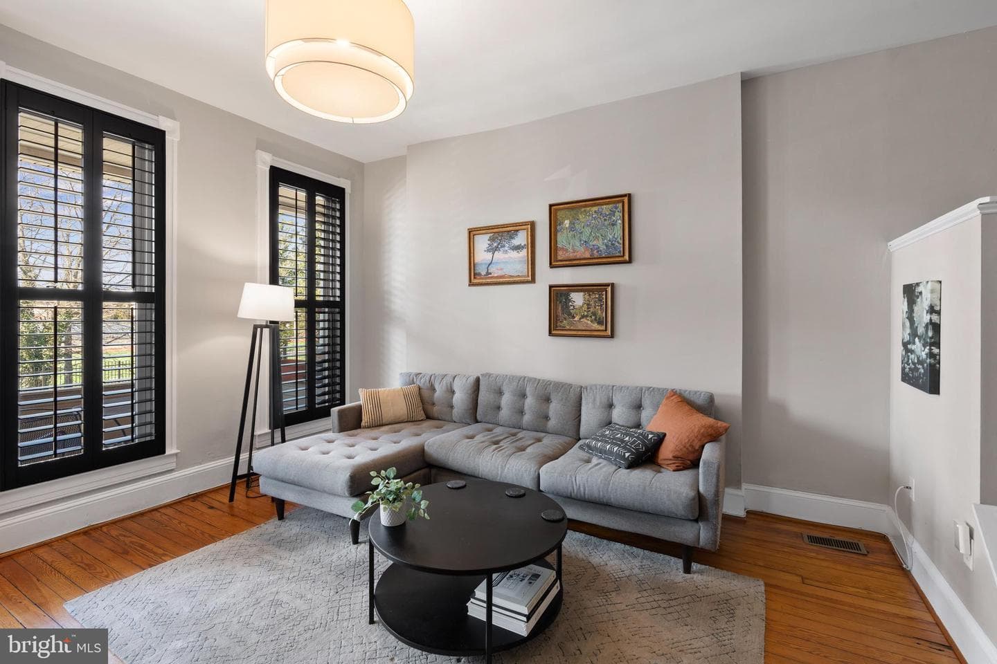 347 Yale Avenue photo 13