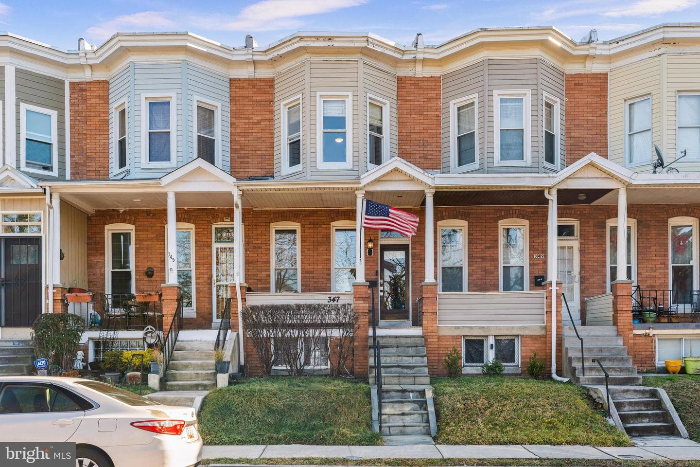 347 Yale Avenue photo 9