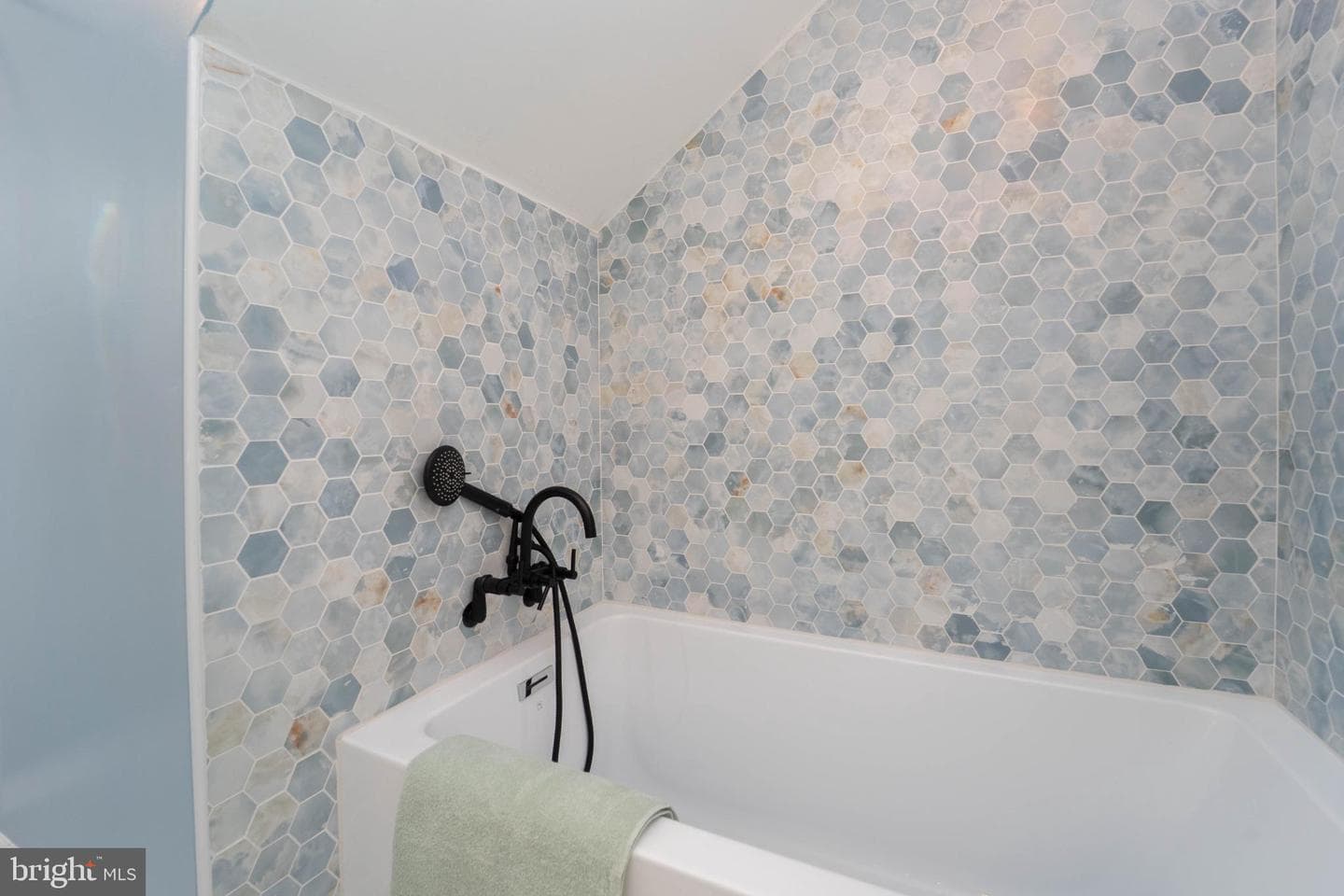 516 N Rock Glen Road photo 29