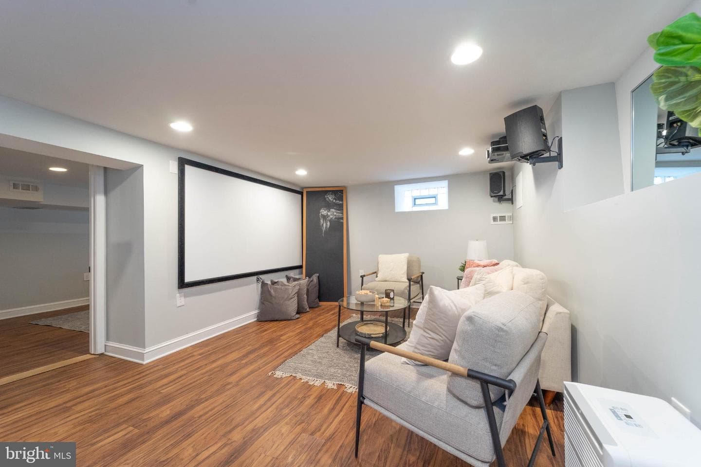 516 N Rock Glen Road photo 40