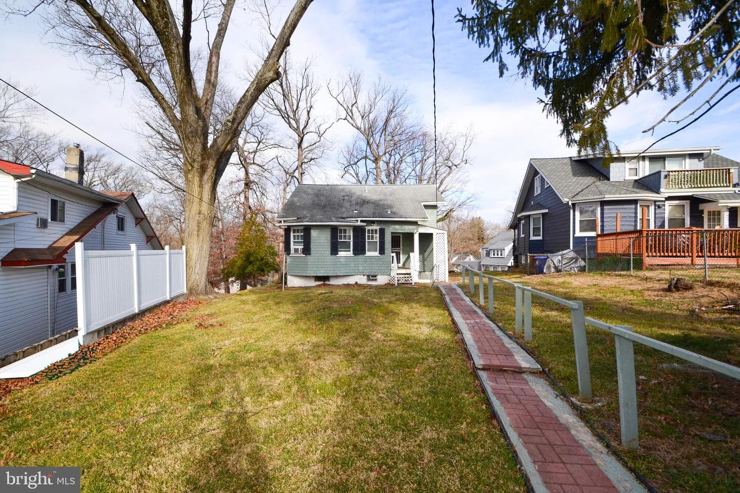 3731 Nortonia Road photo 24