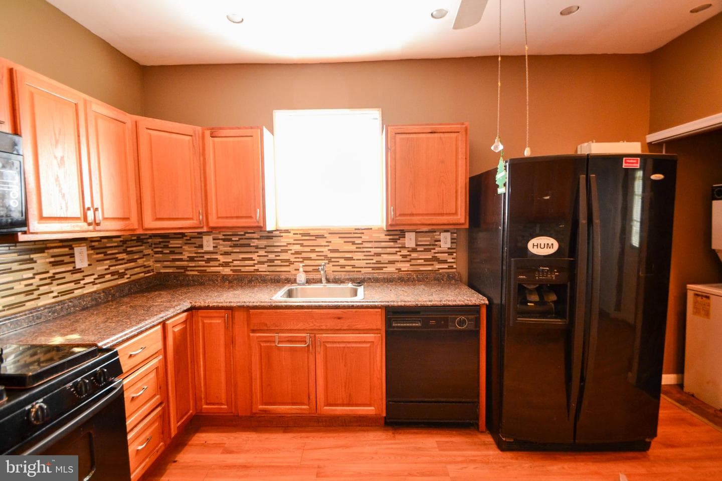 3731 Nortonia Road photo 3