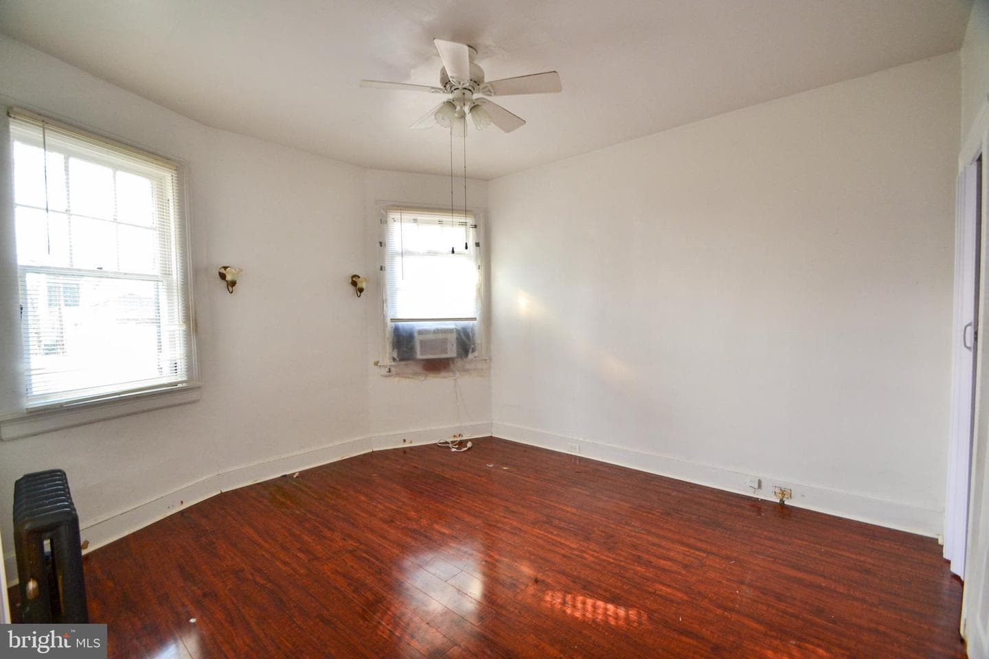 3731 Nortonia Road photo 8