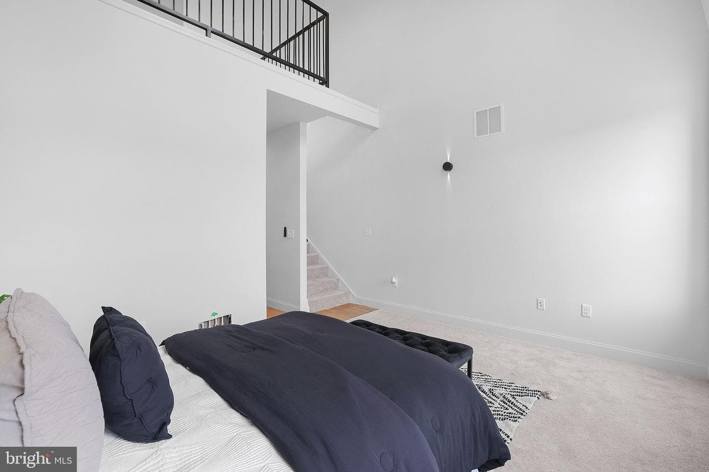 327 N Gilmor Street photo 24
