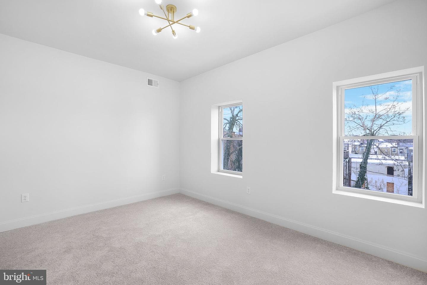 327 N Gilmor Street photo 48