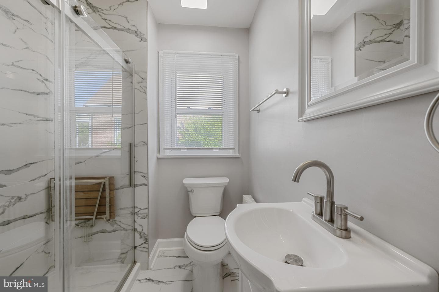 4911 Lasalle Avenue photo 29