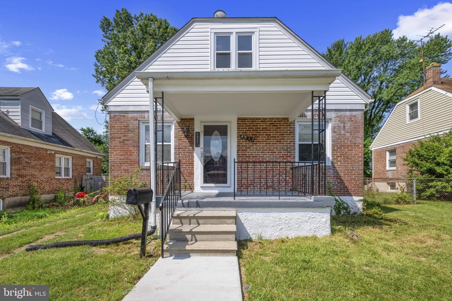 4911 Lasalle Avenue photo 3