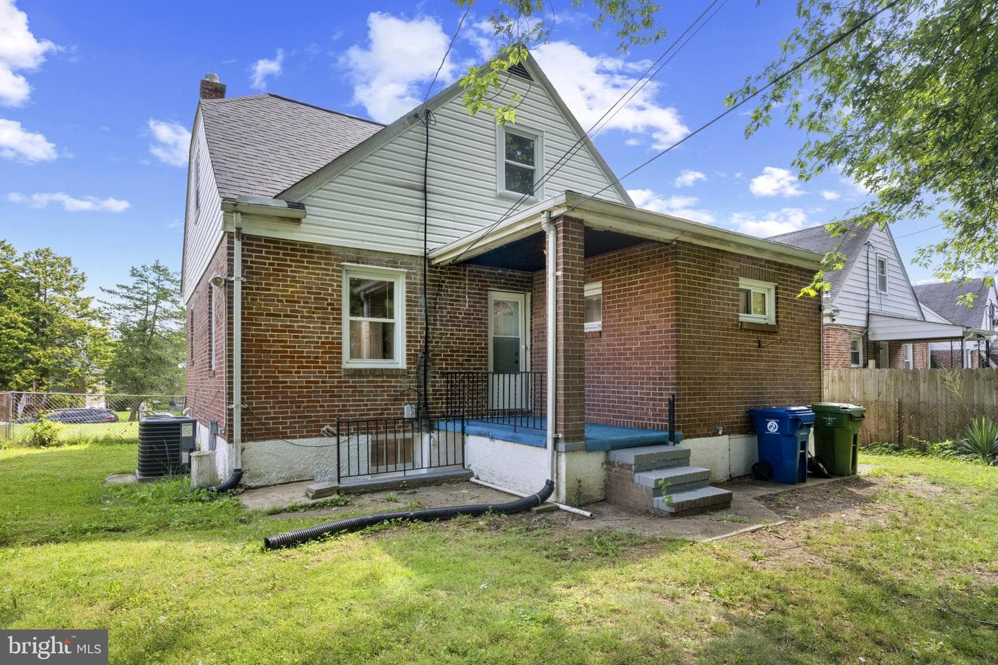 4911 Lasalle Avenue photo 61