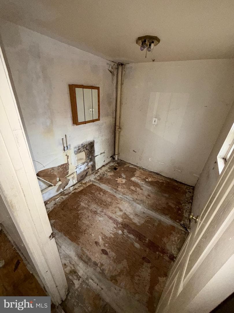 3113 Barclay Street photo 15