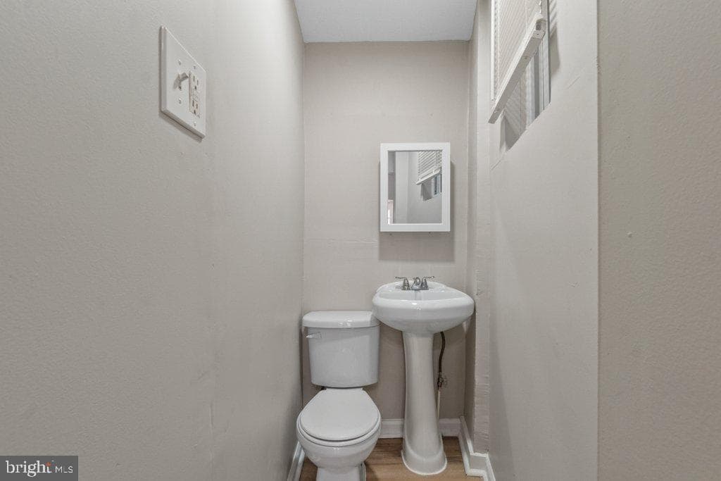 29 N Bentalou Street photo 11