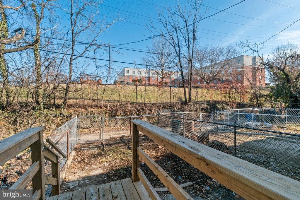 29 N Bentalou Street photo 33