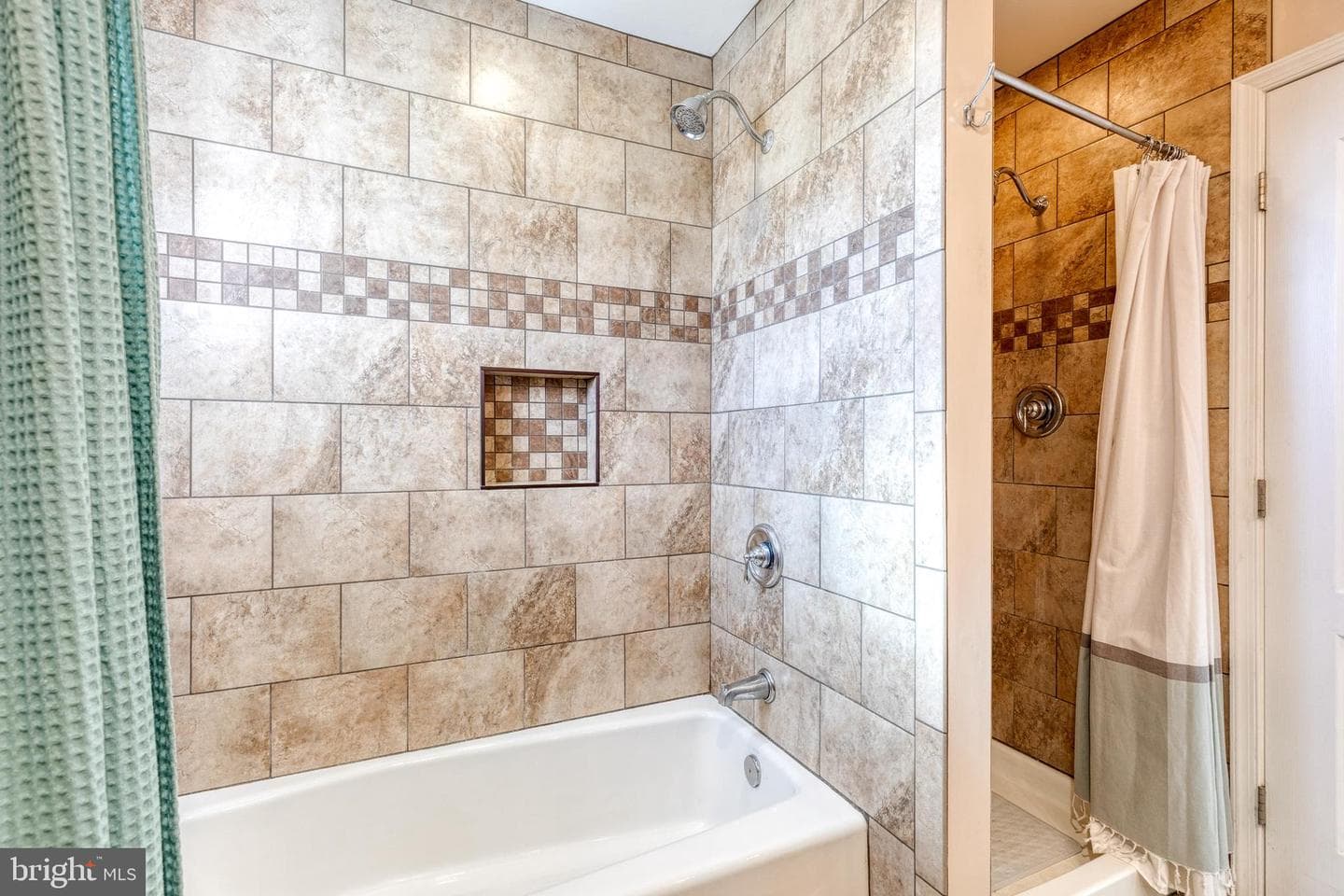 1205 Roland Heights Avenue photo 19