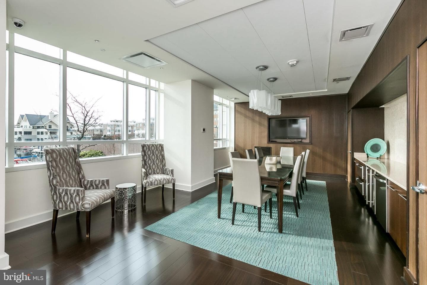 100 Harborview Drive #814 photo 30