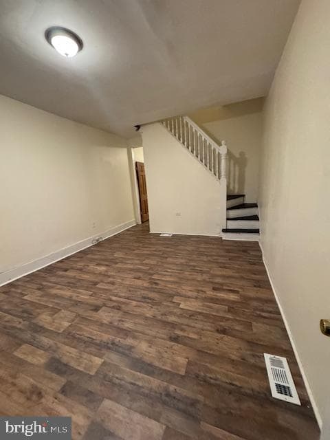 2540 Greenmount Avenue photo 2