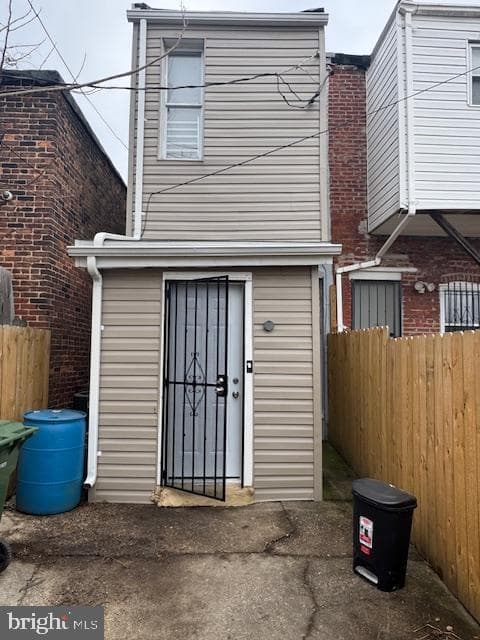 2540 Greenmount Avenue photo 23