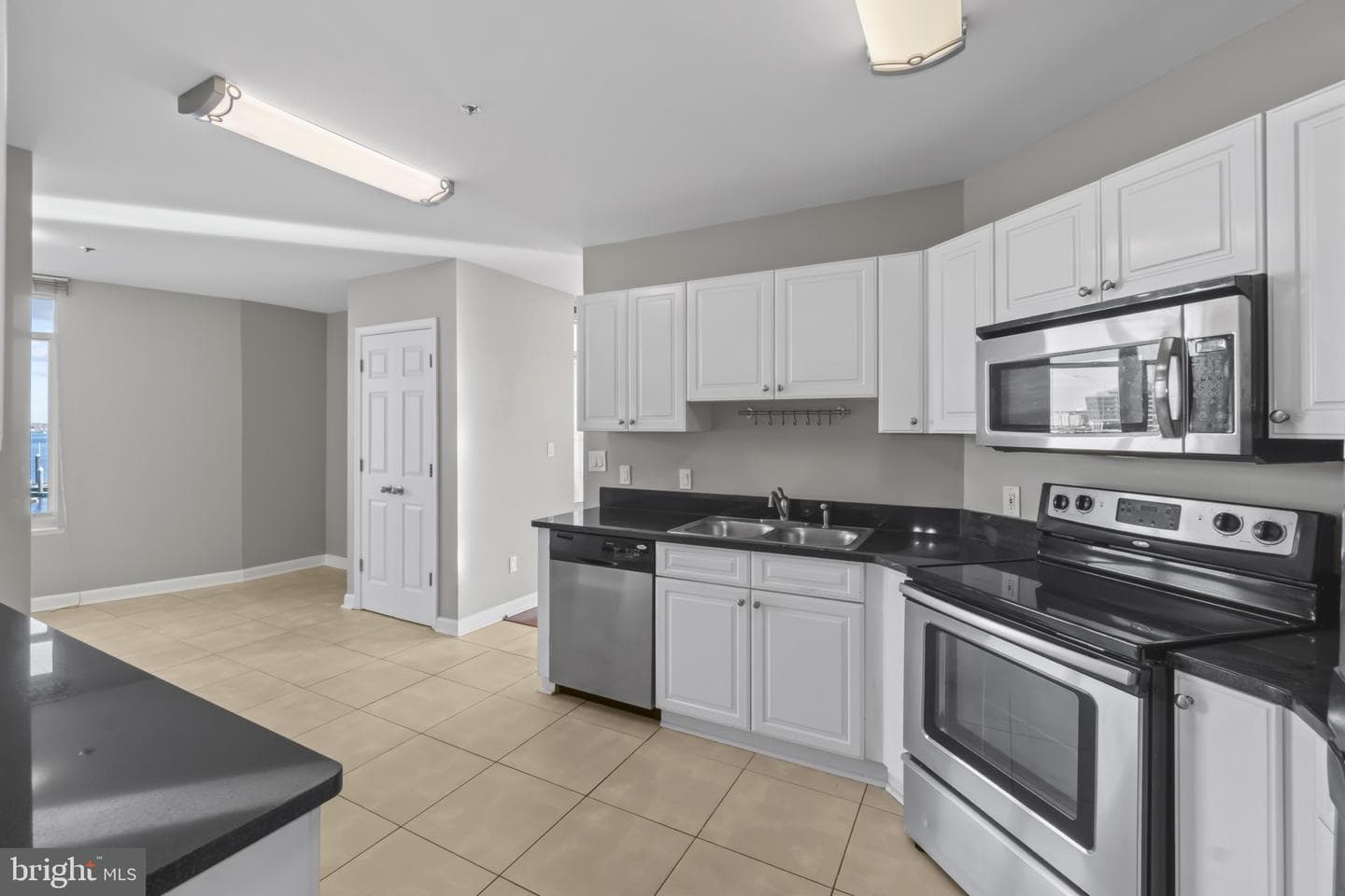 100 Harborview Drive #202 photo 9