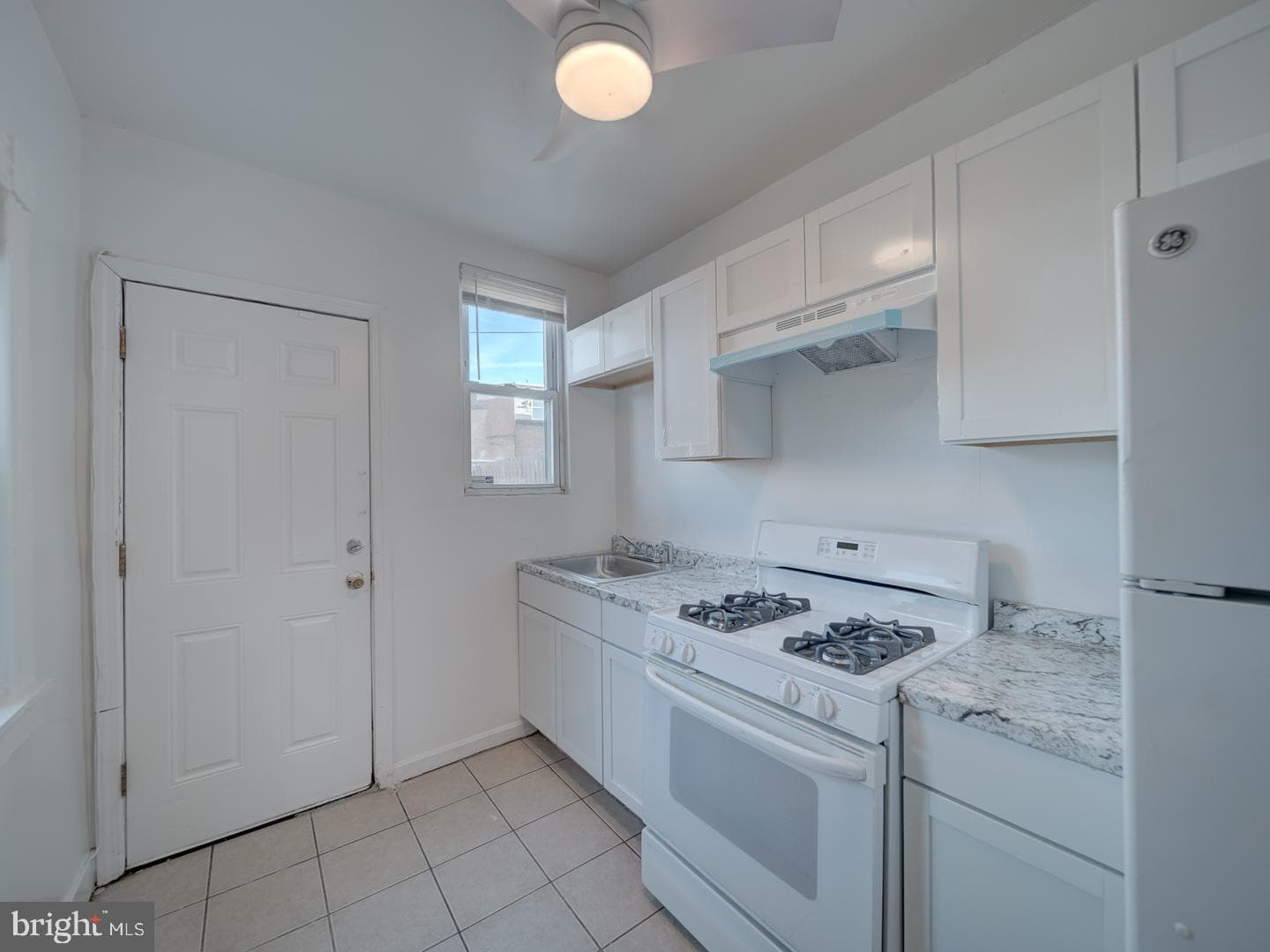 1716 Homestead Street photo 33