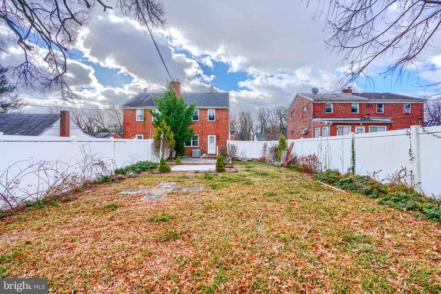 3320 Orlando Avenue photo 24