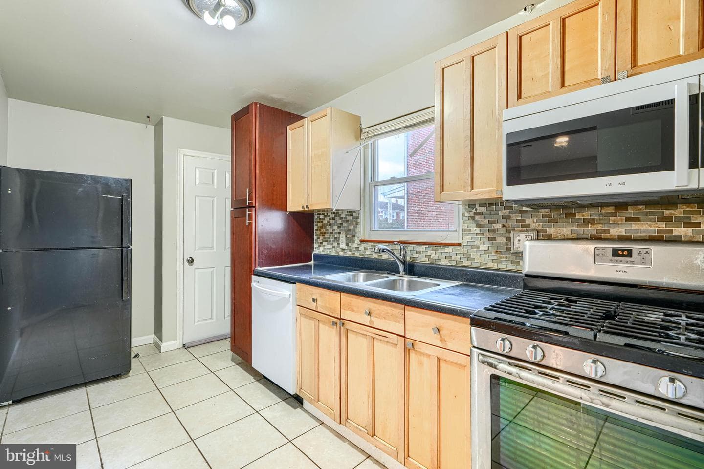 3320 Orlando Avenue photo 8