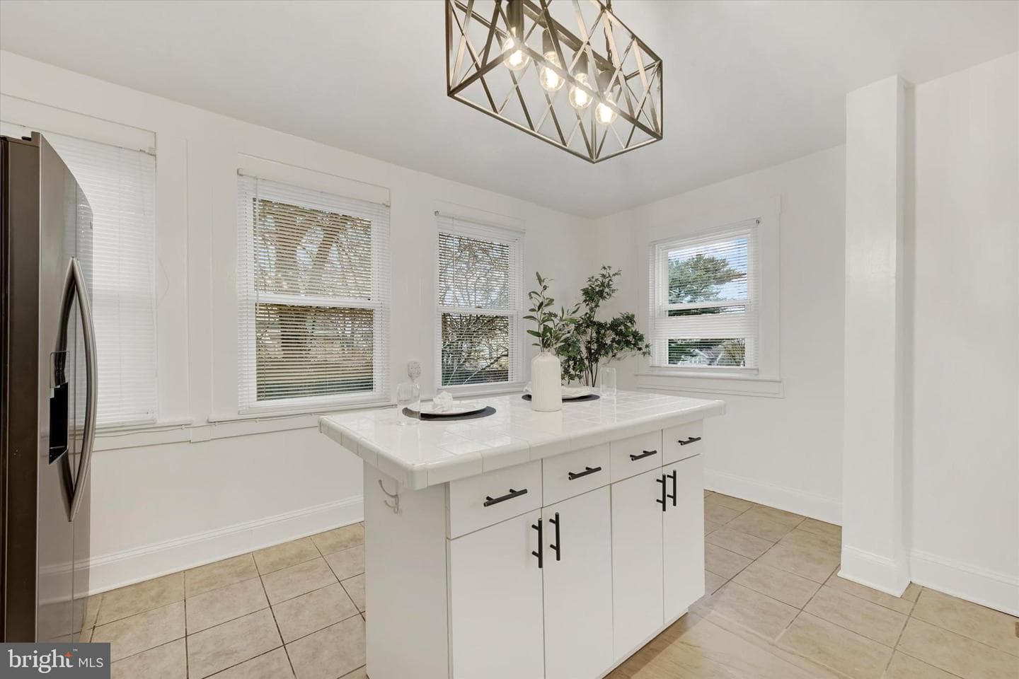 4609 Asbury Avenue photo 14