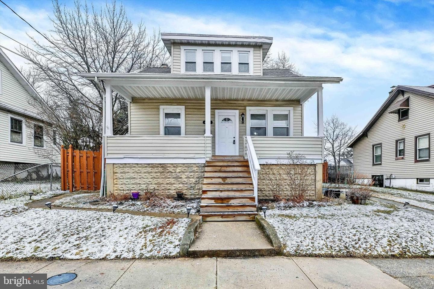 4609 Asbury Avenue photo 2